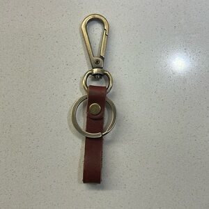 Leather key ring brown keychain holder, brass buckle and carabiner